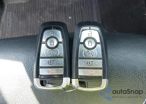 2020 Ford Explorer St z USA, uszkodzony, nr VIN 1FM5K8GCXLGA60342